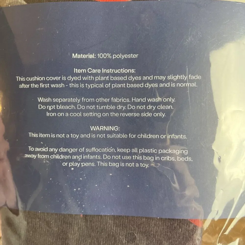 illumicrate “Cloaked In Betrayal” Pillow Cover Silvercloak L.K. Steven Romantasy